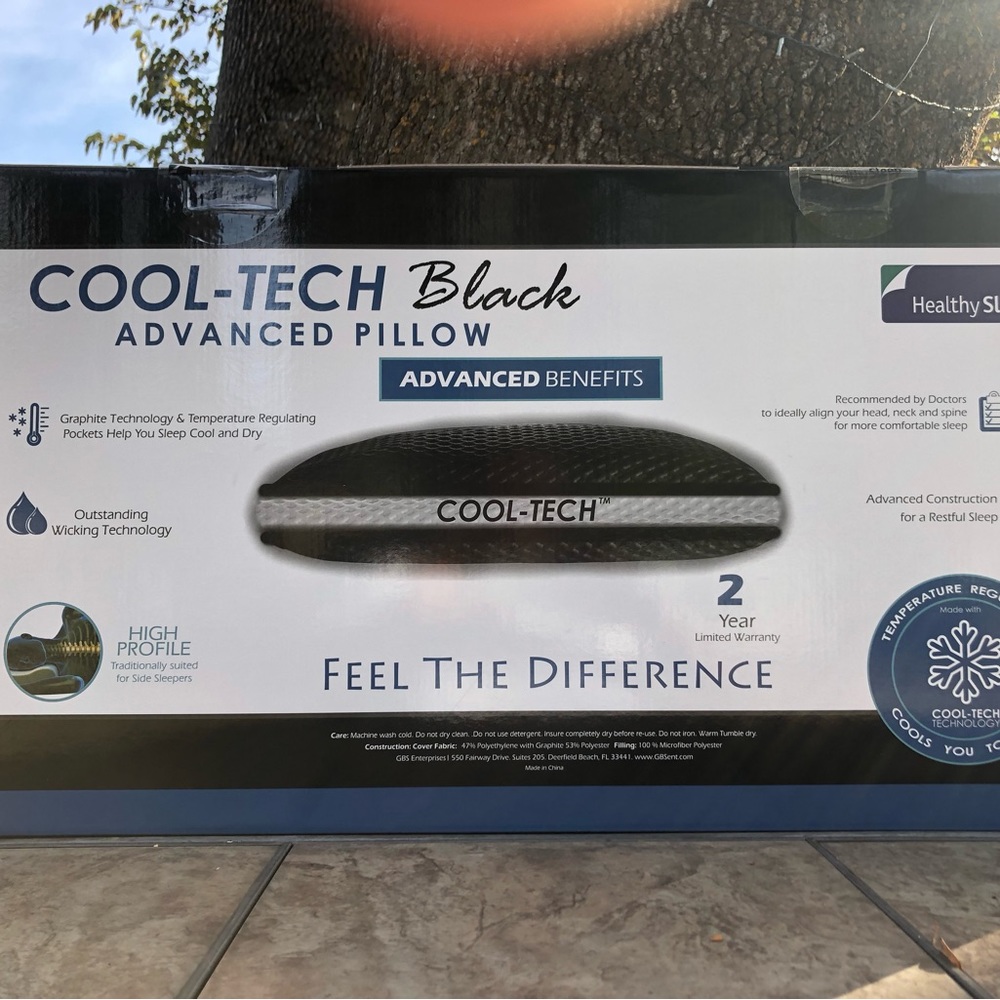 Cool Tech Advanced Cooling pillow black king size